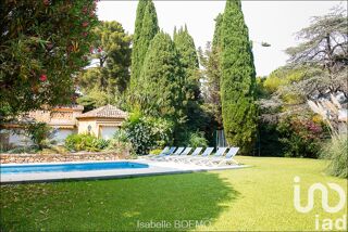  Maison � vendre 9 pi�ces 360 m�