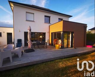  Villa  vendre 4 pices 125 m