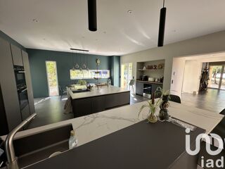  Maison � vendre 8 pi�ces 320 m�