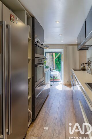  Maison � vendre 7 pi�ces 210 m�