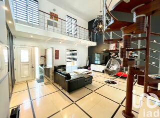  Maison  vendre 7 pices 211 m