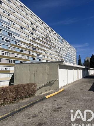  Parking / Garage � vendre 18 m�