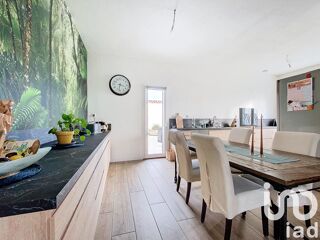  Maison  vendre 8 pices 215 m