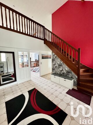  Maison � vendre 9 pi�ces 360 m�