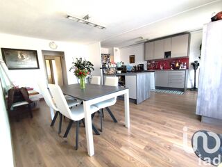  Appartement � vendre 4 pi�ces 81 m�