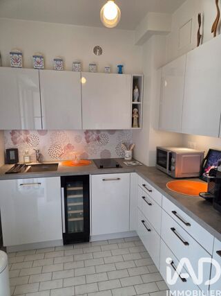  Appartement � vendre 3 pi�ces 77 m�