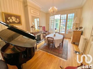  Maison � vendre 8 pi�ces 265 m�