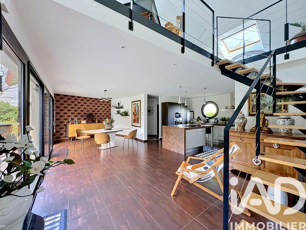 � vendre  Villa Caudan (56850)