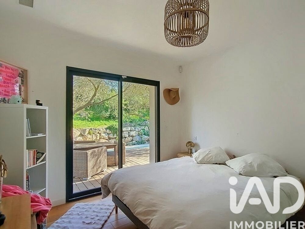 � vendre  Villa Castelnau-de-Guers (34120)