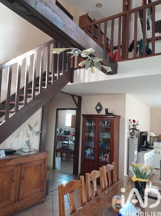  Maison � vendre 10 pi�ces 217 m�