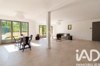  Maison � vendre 6 pi�ces 234 m�