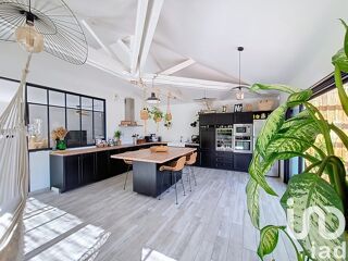  Maison  vendre 8 pices 176 m