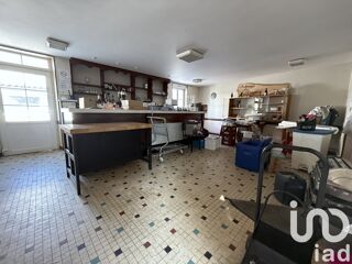  Maison  vendre 7 pices 350 m