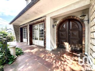  Maison � vendre 10 pi�ces 166 m�