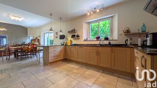  Maison � vendre 6 pi�ces 218 m�