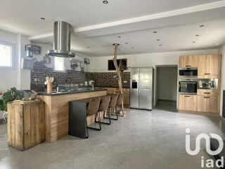  Maison  vendre 8 pices 209 m