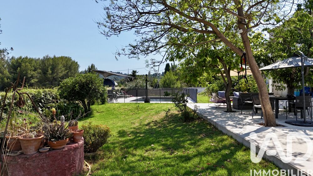 � vendre  Villa La Farl�de (83210)