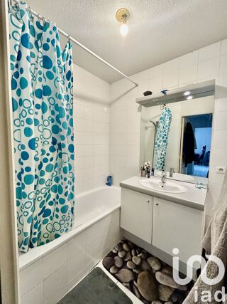  Appartement  vendre 2 pices 49 m