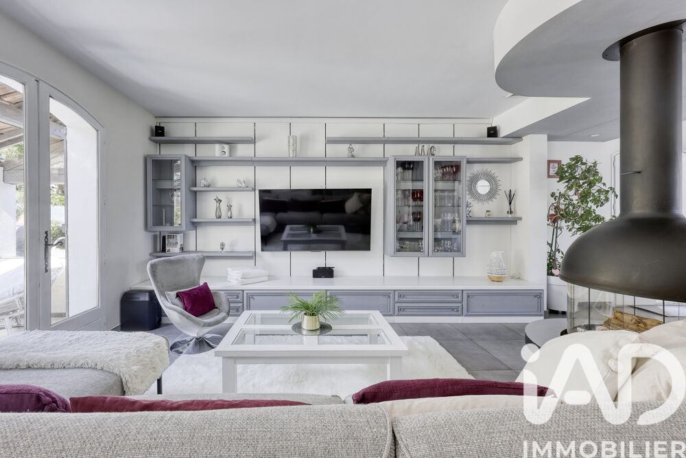 � vendre  Maison Solli�s-Ville (83210)