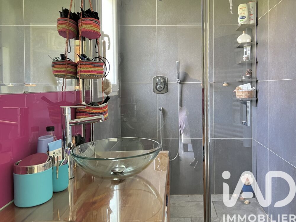 � vendre  Villa La Buisse (38500)