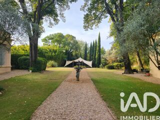  Propri�t�/ch�teau � vendre 15 + pi�ces 1625 m�