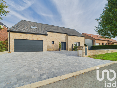   Vente Maison/villa 6 pi�ces Maison - 6 pi�ce(s) - 213 m�