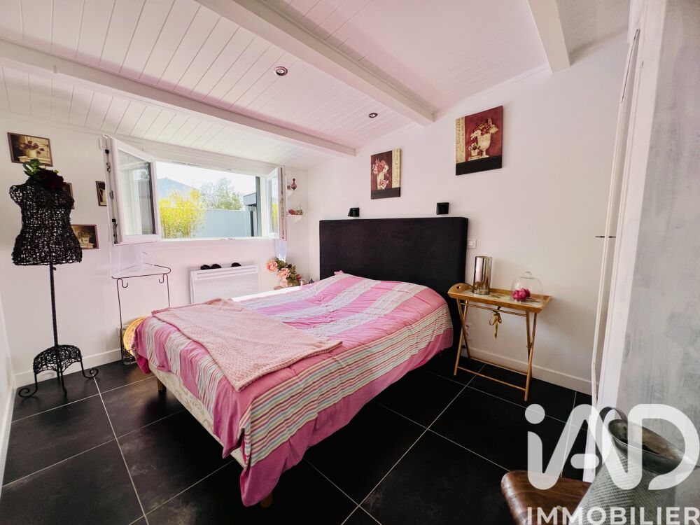 � vendre  Maison Dompierre-sur-Mer (17139)