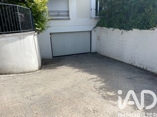  Parking / Garage  vendre 25 m