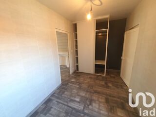  Immeuble � vendre 73 m�