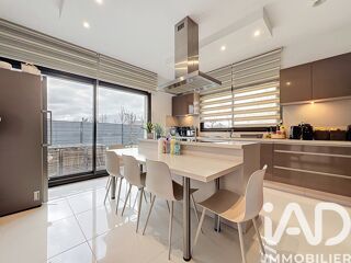  Maison � vendre 6 pi�ces 150 m�