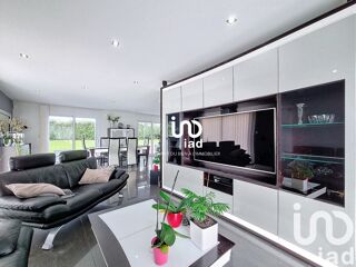  Villa � vendre 8 pi�ces 240 m�