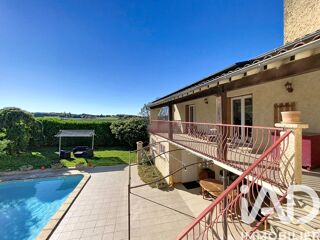  Maison � vendre 8 pi�ces 210 m�