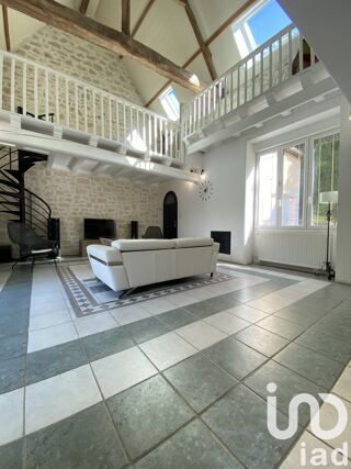  Maison  vendre 8 pices 215 m