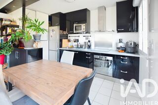  Appartement � vendre 4 pi�ces 77 m�