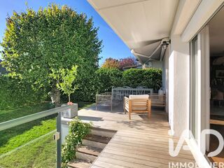  Maison  vendre 8 pices 230 m