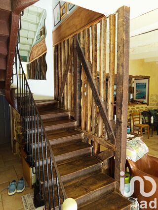  Maison � vendre 8 pi�ces 234 m�