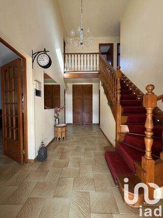  Maison  vendre 8 pices 237 m