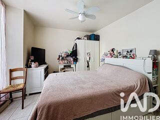  Immeuble � vendre 297 m�