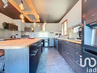  Immeuble � vendre 277 m�