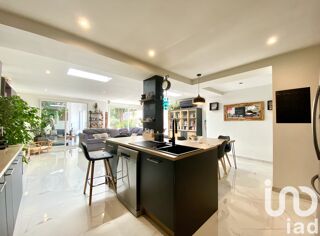  Maison � vendre 8 pi�ces 220 m�