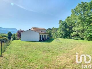  Maison  vendre 8 pices 220 m