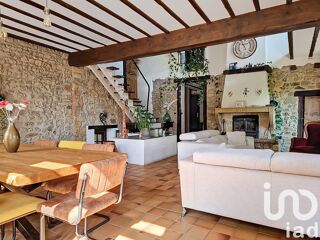  Maison � vendre 9 pi�ces 327 m�