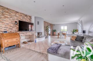  Maison � vendre 8 pi�ces 218 m�