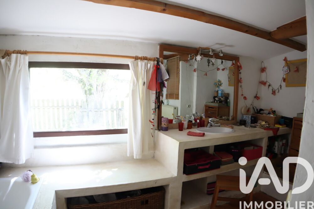 � vendre  Maison La Roche-sur-le-Buis (26170)