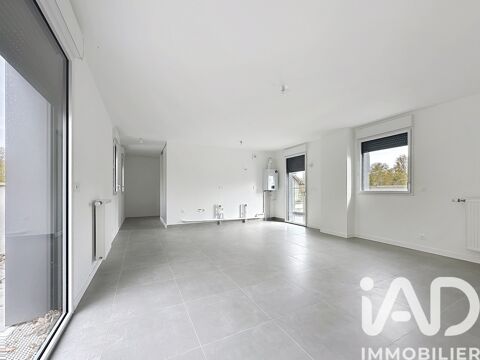   Location Appartement 4 pi�ces Appartement - 4 pi�ce(s) - 77 m�