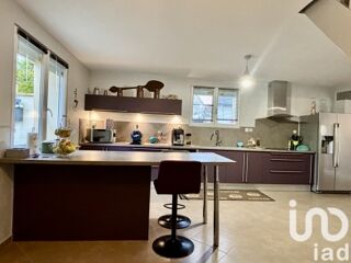  Maison  vendre 6 pices 177 m