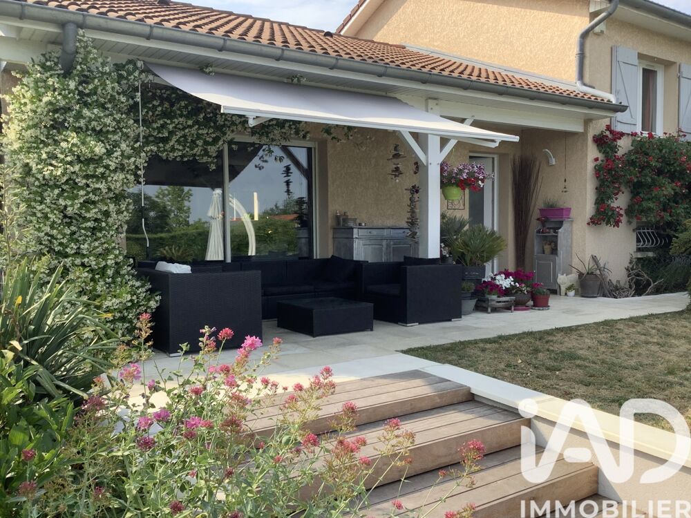 � vendre  Maison Dommartin (69380)