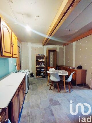  Maison  vendre 4 pices 285 m