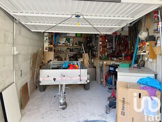  Parking / Garage  vendre 20 m