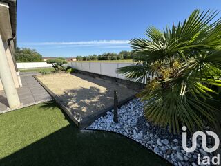  Maison  vendre 7 pices 205 m